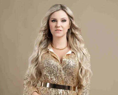Natalie Holzner - Sängerin Entertainerin für Ihr Event buchen