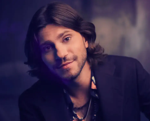 Julian Reim - Sänger Entertainer jetzt für dein Event buchen.