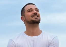 Italo-Schlagerstar Pietro Basile im Porträt – Professionelle Künstlervermittlung für Events im Emsland und deutschlandweit durch die MH-Eventagentur Lathen.