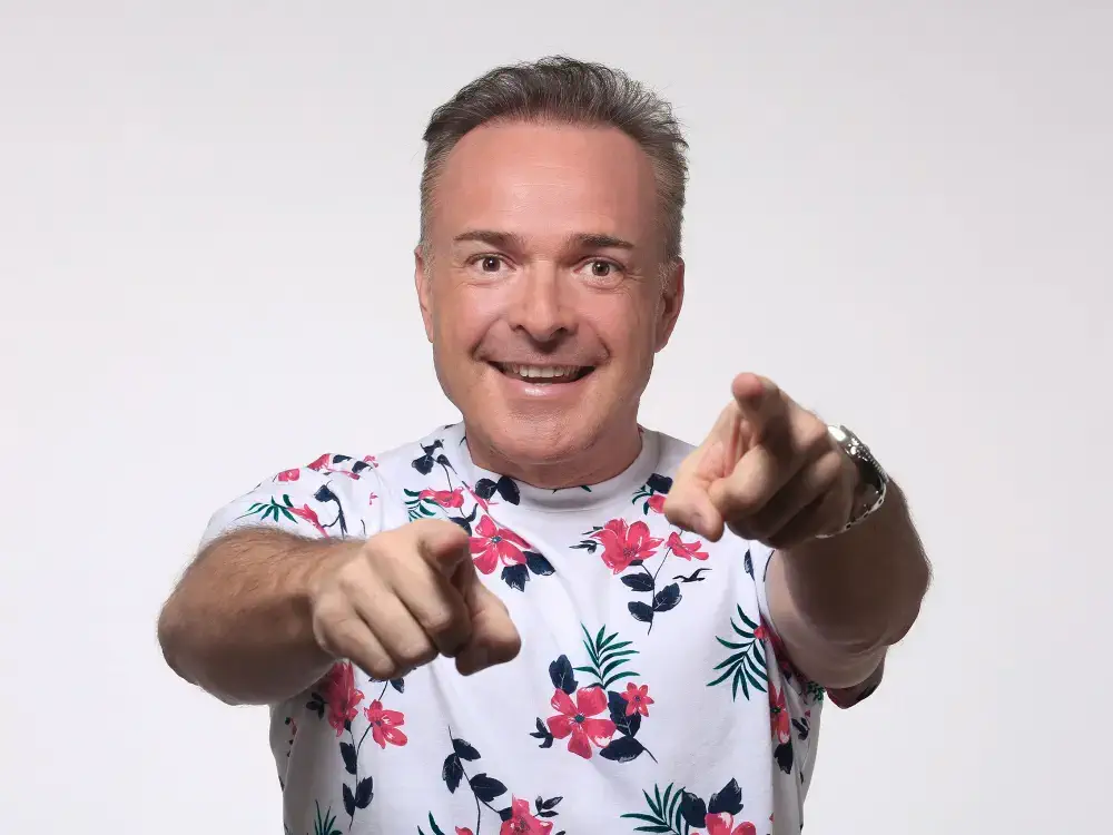 Porträt des Schlagerstars Tim Toupet für Buchungsanfragen über die MH Eventagentur aus Lathen, Emsland. Jetzt für Ihr Event buchen