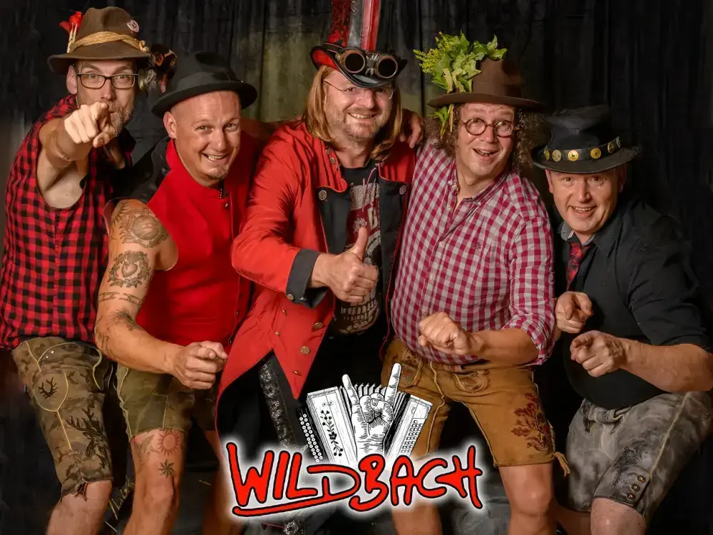 Die Tiroler Partyband Wildbach live auf der Bühne – Künstlervermittlung MH Eventagentur für das Emsland und bundesweit.